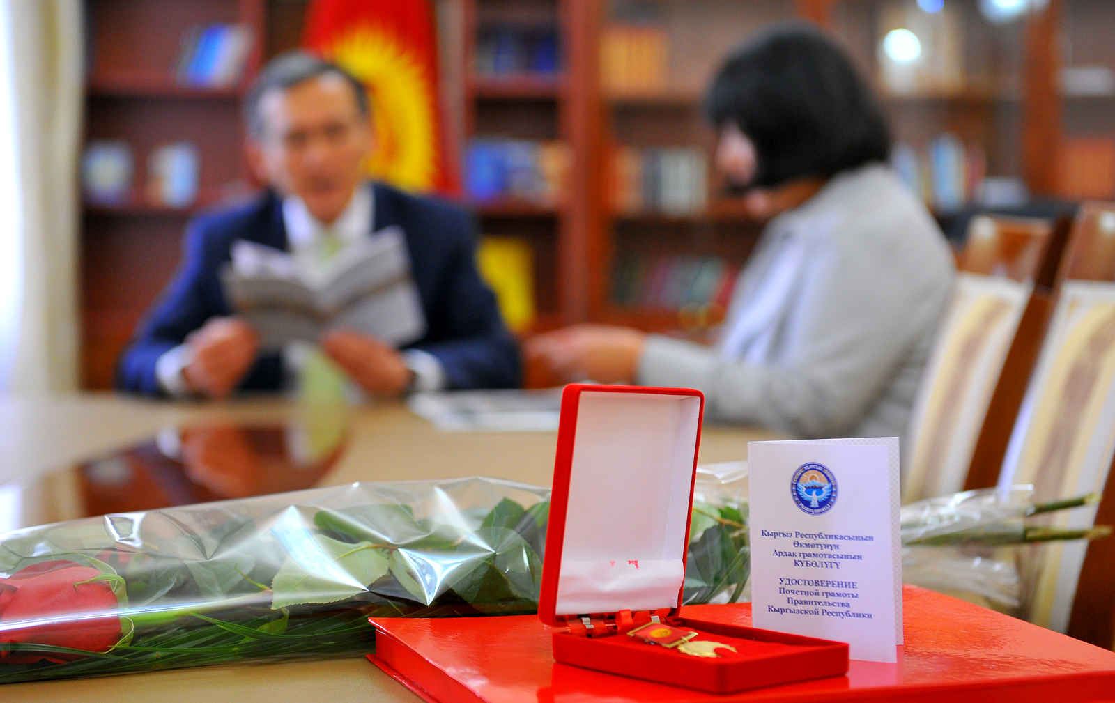 Преподаватель КГУСТА Анара Искакова награждена Почетной грамотой Правительства Кыргызской Республики
