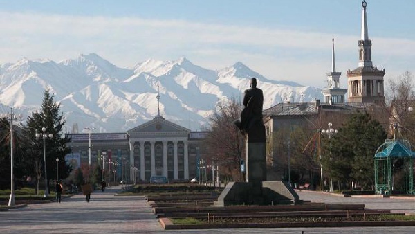 В Кыргызстане в понедельник без осадков, на дорогах гололедица