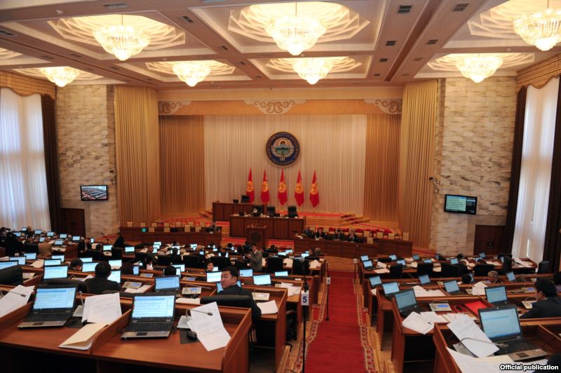 Парламентский комитет одобрил кандидатуры на пост вице-спикера