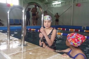 В городе Нарын открыт первый в истории области бассейн