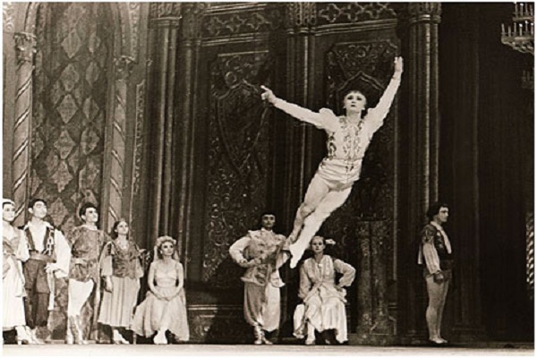 В субботу в театре оперы и балета состоится вечер, посвященный памяти Урана Сарбагишева