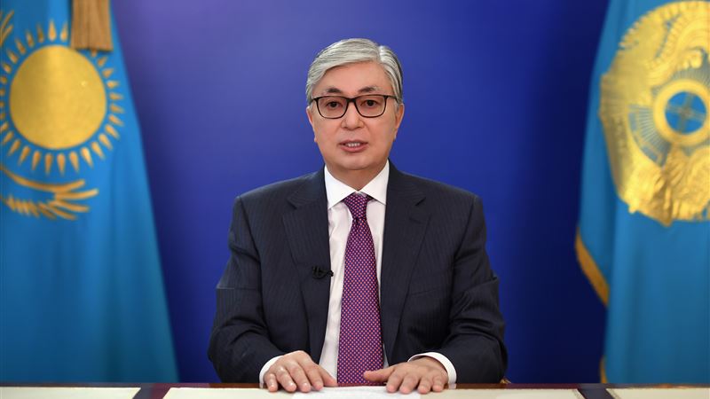 Сооронбай Жээнбеков поздравил главу Казахстана с днем рождения