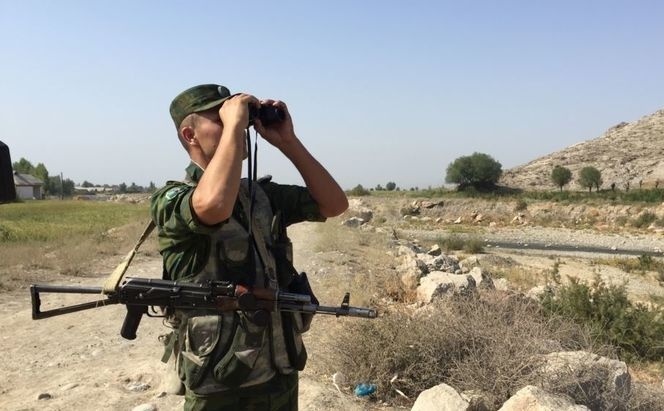 На кыргызско-узбекской границе произошел инцидент с применением оружия – ГПС КР