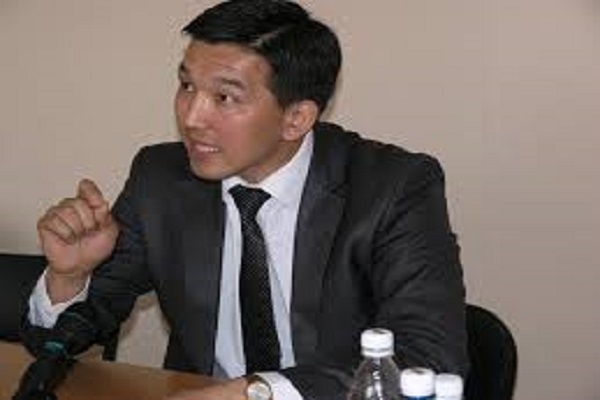 М. Аскарбеков: Бийлик башындагы адамдар кыргыз элин, кыргыз мамлекетин кайда алып баратат?