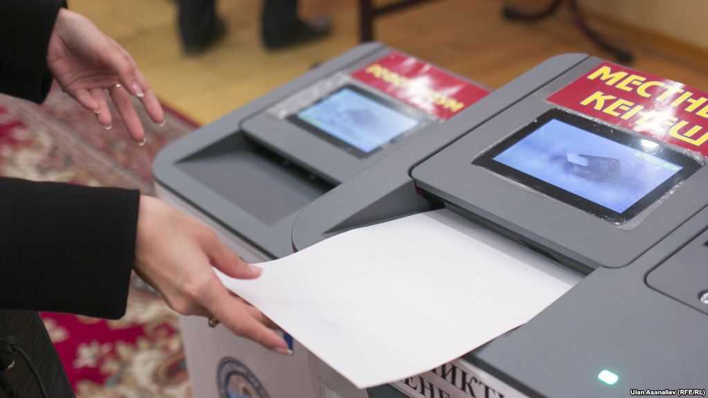 В Кыргызстане на президентские выборы предусмотрено более 670 млн сомов