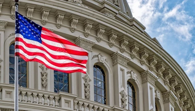Власти США назвали недальновидным отказ Зеленского подписывать соглашение по полезным ископаемым