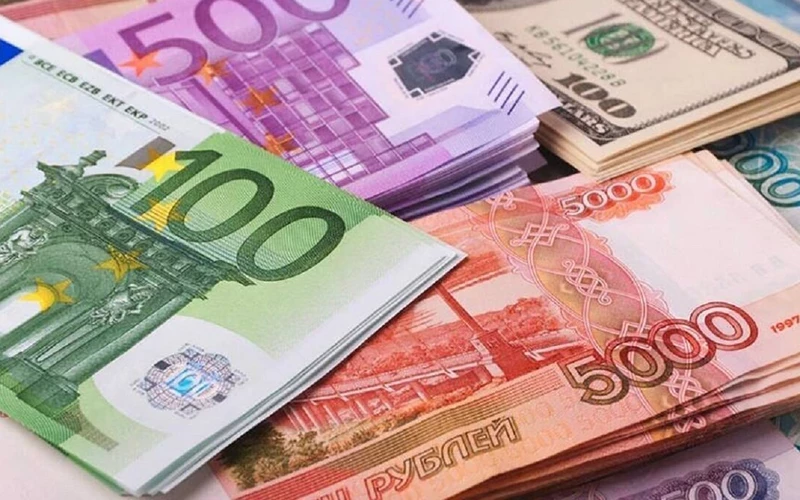 Курс валют на 19 февраля