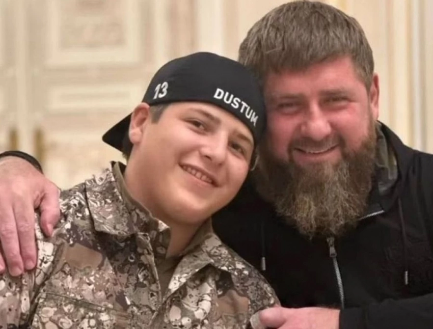 17-летний сын Рамзана Кадырова стал членом Арабского арбитражного суда