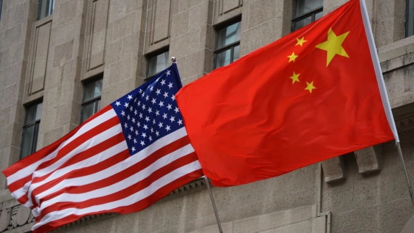 Китай решительно выступает против угрозы введения пошлин со стороны США и обещает защищать свои интересы