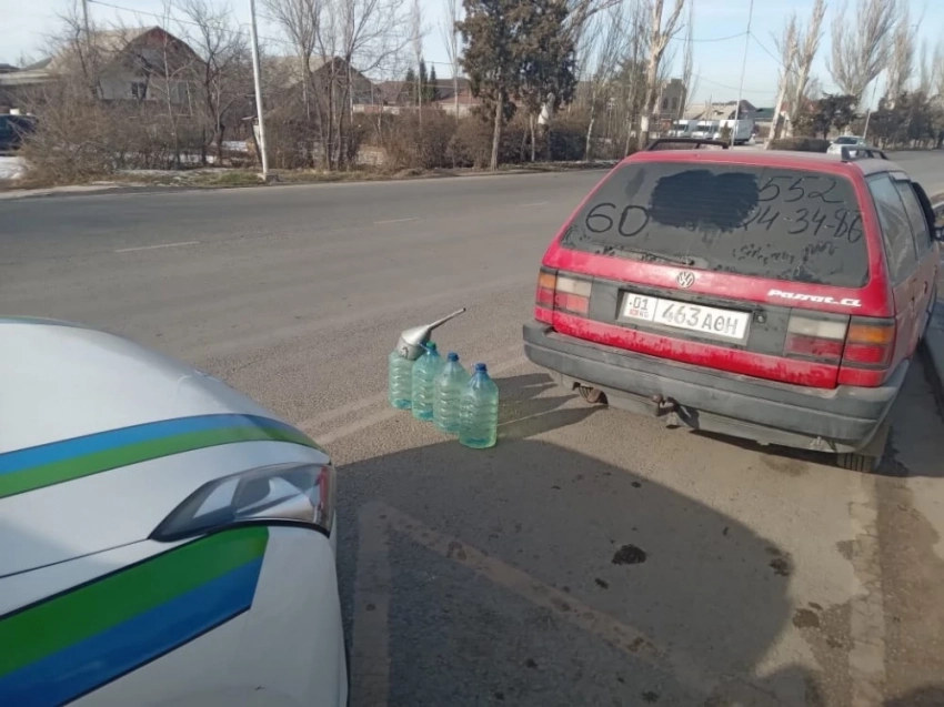 В Бишкеке за нелегальный бензин выписано штрафов на 336 тыс. сомов