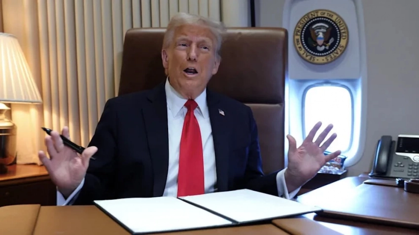 Трамп заменит инвестиционную визовую программу США «золотыми картами» без обязательств