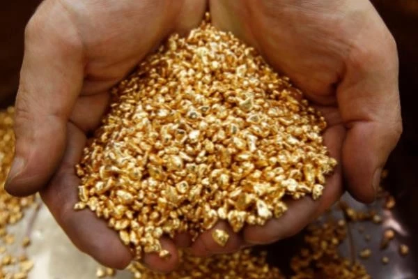Золото на радиоактивных руинах: компания, связанная с Назарбаевым, получила землю бывшего Семипалатинского полигона