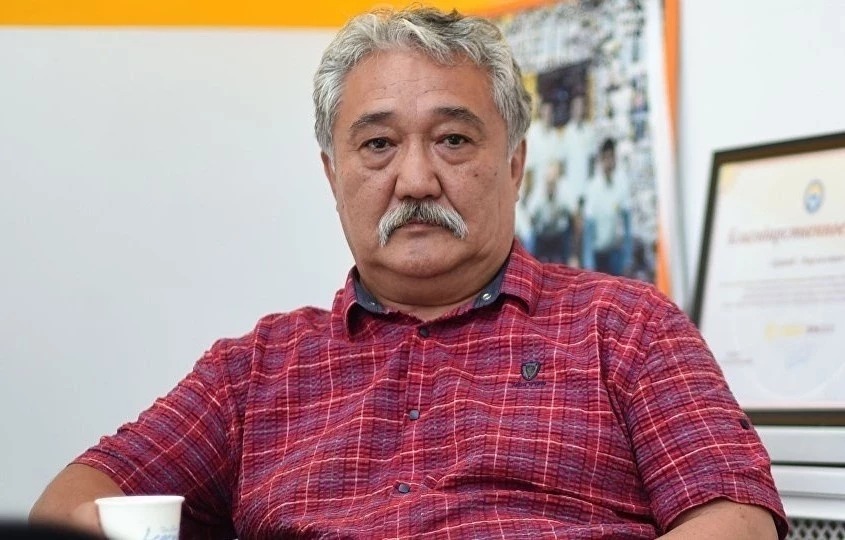"Обращаться к главе МИД КР по поводу безвизового режима с КНР бесполезно"