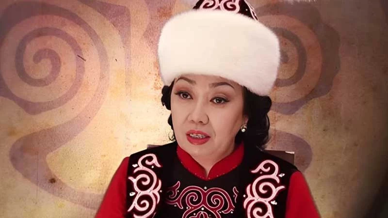 Ушла из жизни известная комузистка Анара Эсенгулова
