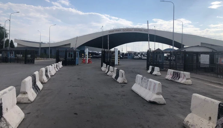 Для кого казахская таможня создала «элитный список неприкасаемых»?