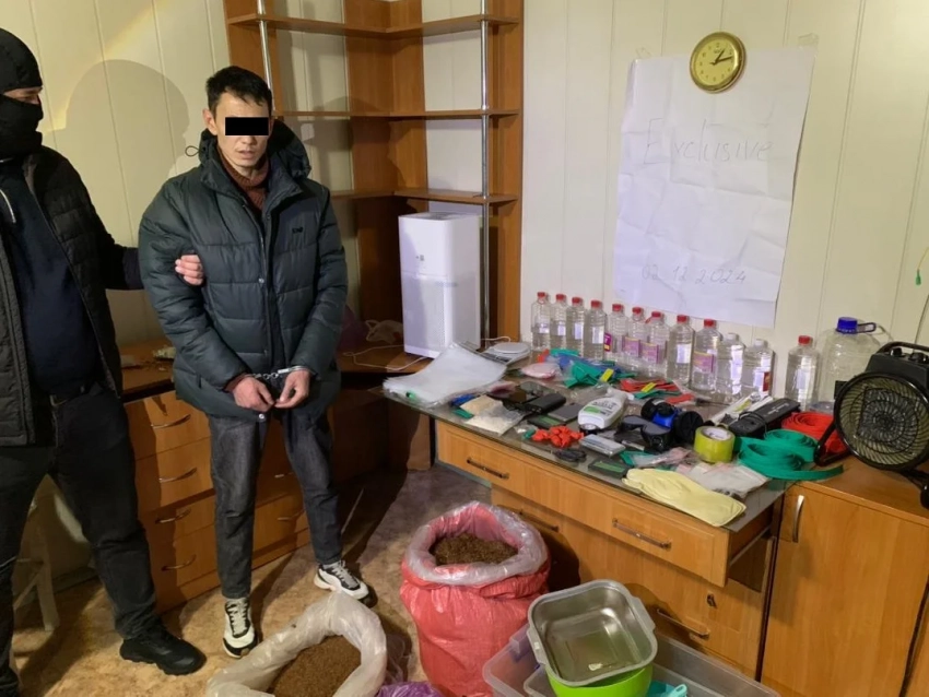 В КР пресекли деятельность международной транснациональной наркогруппировки, изъяты наркотики на $3 млн
