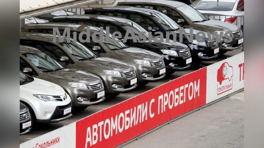 Монголия импортировала 111 661, Россия 199 088 подержанных легковых автомобилей из Японии