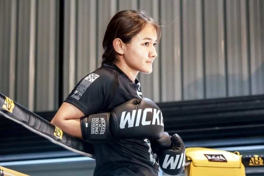 Фарида Абдуева сразится за титул на турнире OCTAGON 71