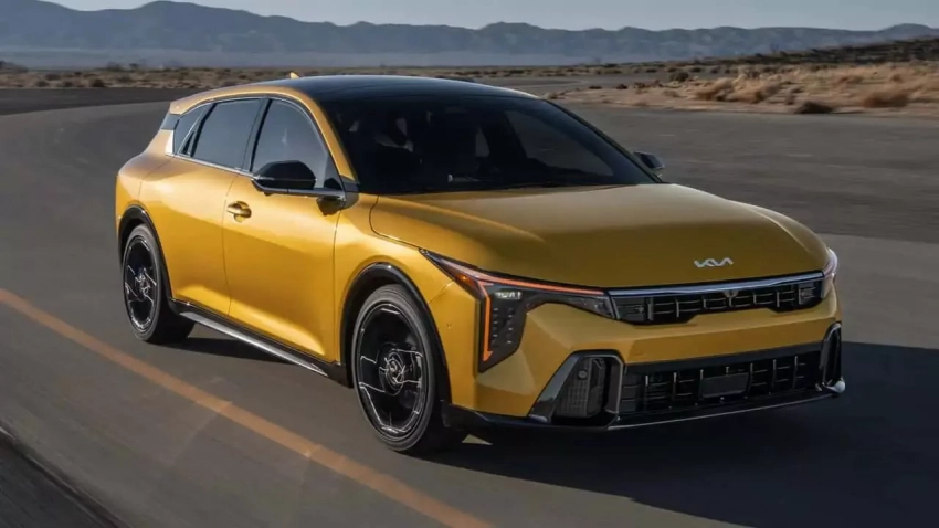 Прошла премьера нового Kia K4 2026: теперь и в кузове хэтчбек