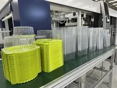 В Баткене начали производить пластиковую посуду