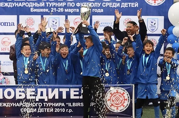 Кыргызстан строит футбольное будущее: 50 тыс. юных игроков и десятки новых арен к 2030 году