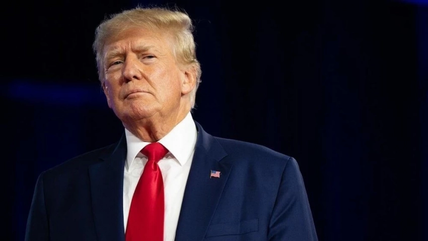 Трамп назвал «публичной и прозрачной» сделку по получению самолета Boeing 747-8 в подарок от Катара