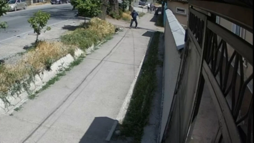 Смерть мужчины в Бишкеке попала на видео