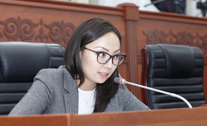 Родителей детей-инвалидов хотят освободить от уплаты госпошлины при обращении в суд