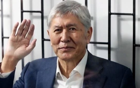 Атамбаев приговорен к 11,5 годам лишения свободы и возмещению ущерба