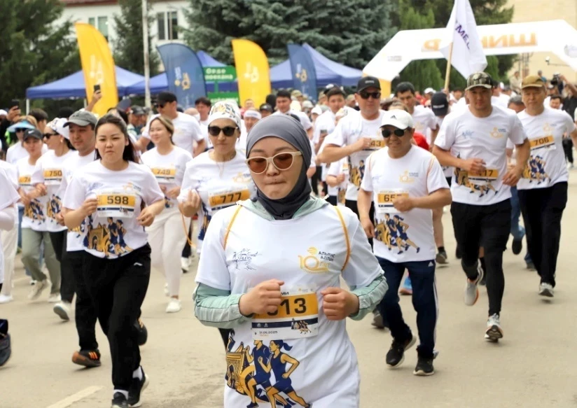 В Таласе прошёл международный марафон "Манас Деми-2025"