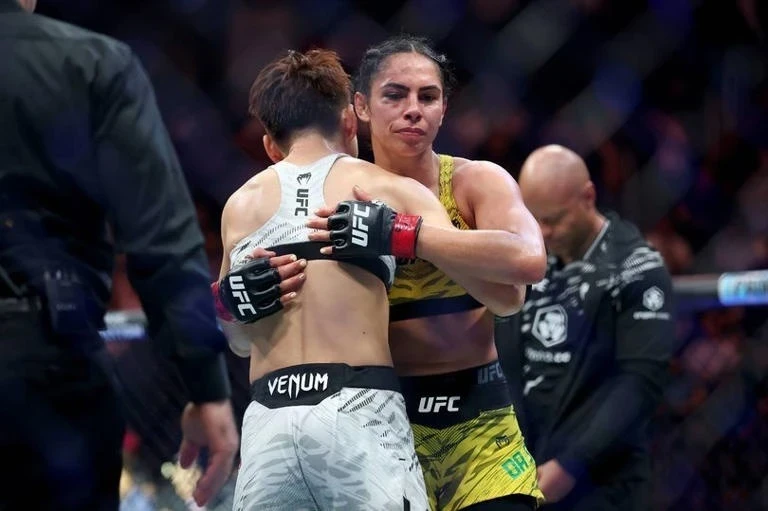 Ариане да Силва покинула UFC после проблем с весом и поражений