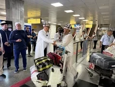 Муфтий встретил паломников, вернувшихся с хаджа в Кыргызстан