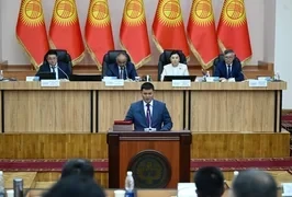 В Жогорку Кенеше состоялась присяга отдельных членов кабмина
