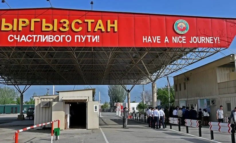 Три пункта пропуска на кыргызско-узбекской границе переходят на круглосуточный режим работы