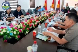 На Иссык-Куле провели семинар по экологии и акцию по очистке озера
