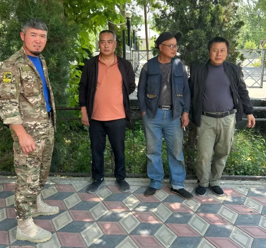 В Ошской области задержали граждан Китая за незаконный вылов рыбы