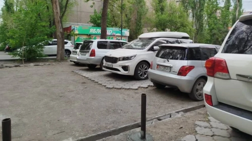 «В центре и престижных районах Бишкека парковка должна быть дорогой»