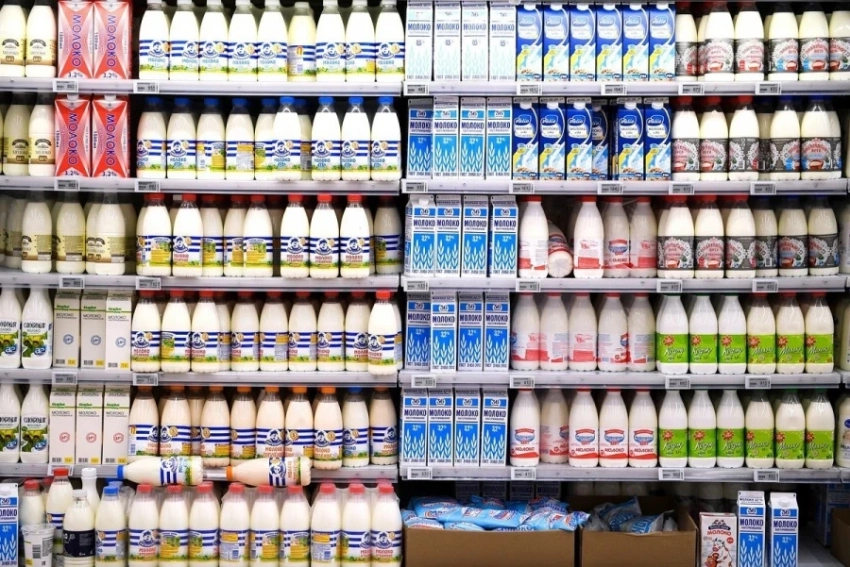 Магазины обяжут разделять по витринам молочные и молокосодержащие продукты