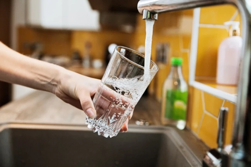 Безопасна ли вода из-под крана в Бишкеке? Эксперты развенчали миф