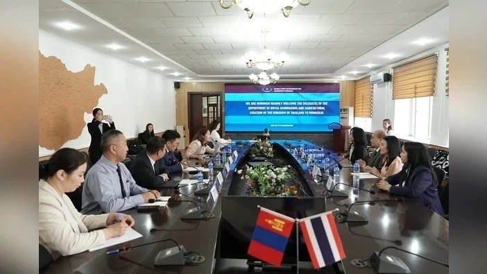 Монголия сотрудничает с Таиландом в области изменения погоды в регионе Гоби