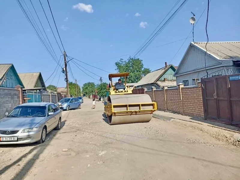 В Бишкеке ремонтируют участок по улице Власова