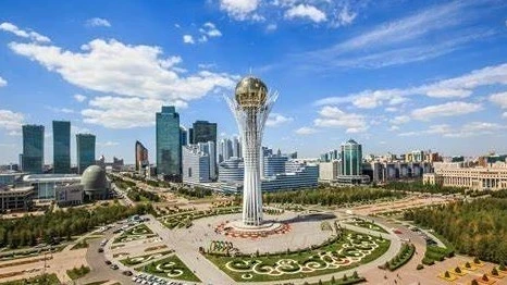 На большей части Казахстана ожидаются дожди с грозами, на юге страны жара до +46 градусов