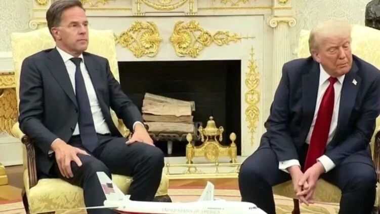 Трамп пригрозил ввести 100% пошлины на товары из России, если она не согласится на перемирие в течение 50 дней