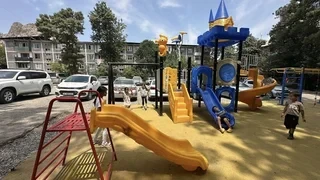 В Оше строятся 50 детских игровых площадок