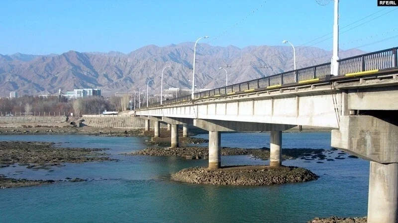 В Кыргызстане официально утвержден День работников водного хозяйства