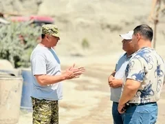 Абсаттар Сыргабаев ознакомился с деятельностью асфальтобетонного завода в Кызыл-Кие