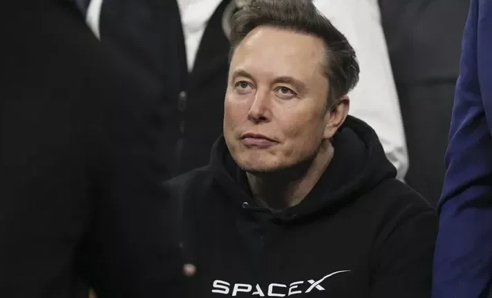 Samsung поможет Tesla с производством чипов нового поколения, заявил Маск