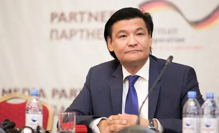 Рахимов: Учетная ставка изменилась незначительно, важнее обратить внимание на проценты по кредитам