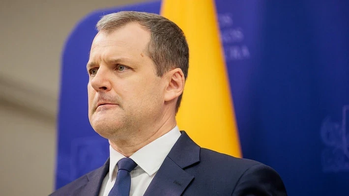 Премьер Литвы подал в отставку с постов премьер-министра и председателя партии