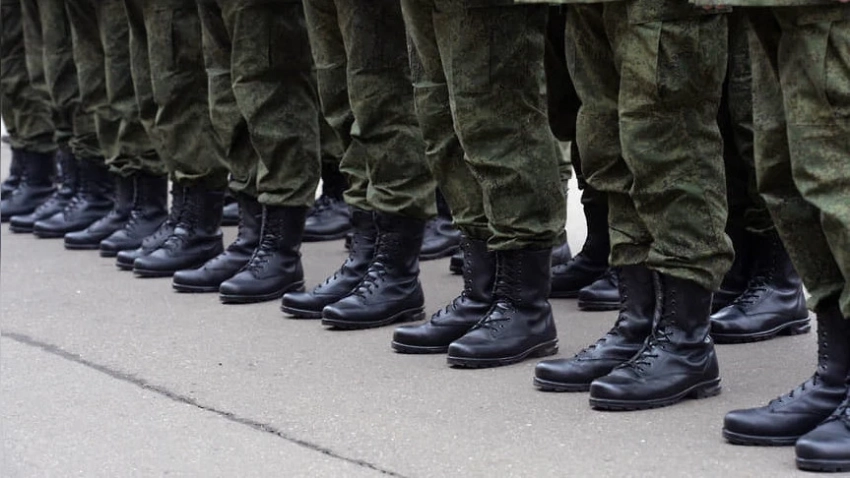 В Узбекистане двух мужчин осудили за участие в военных действиях на стороне России